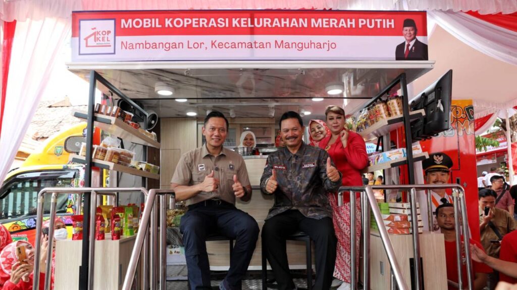 Bunga Koperasi Merah Putih